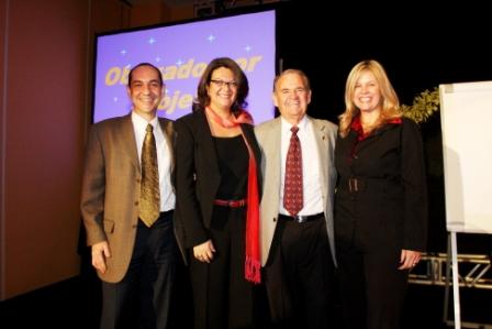 Jeffrey H. Costa (palestrante), Margareth Monteiro (Ouvidora), Jim Cunningham (palestrante, Disney University) e Simone Andretti (palestrante)